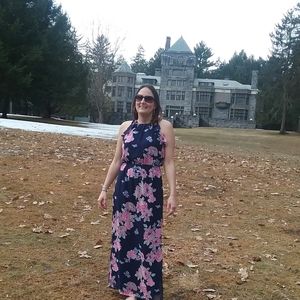 Meet your Posher, Holly